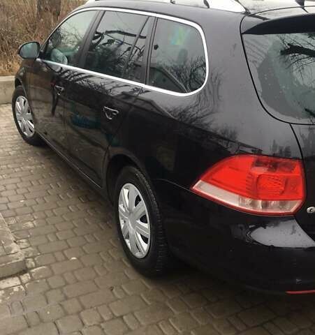 Черный Фольксваген Гольф, объемом двигателя 1.4 л и пробегом 190 тыс. км за 6450 $, фото 10 на Automoto.ua