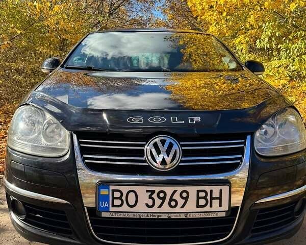 Черный Фольксваген Гольф, объемом двигателя 1.9 л и пробегом 293 тыс. км за 6000 $, фото 21 на Automoto.ua