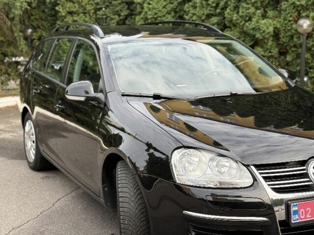 Черный Фольксваген Гольф, объемом двигателя 0 л и пробегом 190 тыс. км за 6299 $, фото 4 на Automoto.ua