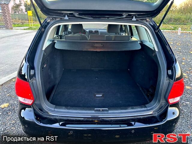 Черный Фольксваген Гольф, объемом двигателя 1.4 л и пробегом 192 тыс. км за 6950 $, фото 10 на Automoto.ua