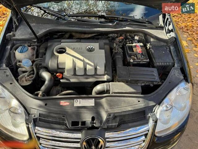 Черный Фольксваген Гольф, объемом двигателя 1.9 л и пробегом 293 тыс. км за 6000 $, фото 53 на Automoto.ua