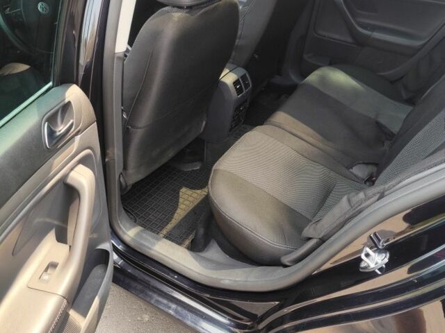 Черный Фольксваген Гольф, объемом двигателя 0 л и пробегом 216 тыс. км за 7500 $, фото 5 на Automoto.ua