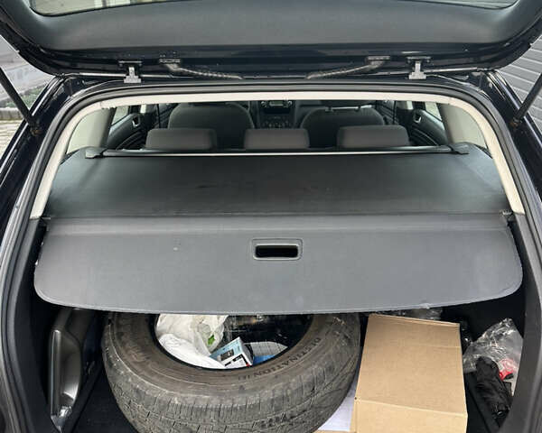 Черный Фольксваген Гольф, объемом двигателя 1.4 л и пробегом 260 тыс. км за 4350 $, фото 21 на Automoto.ua