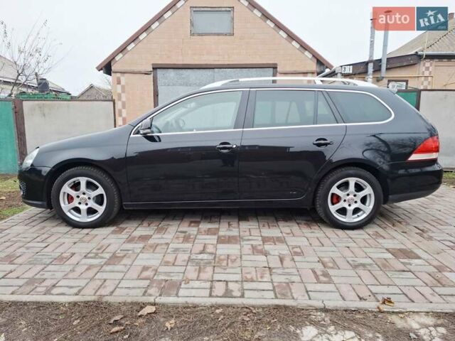 Черный Фольксваген Гольф, объемом двигателя 1.4 л и пробегом 223 тыс. км за 7350 $, фото 9 на Automoto.ua