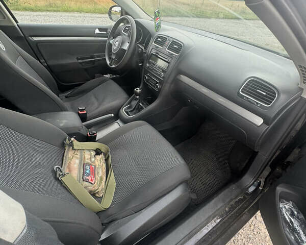 Чорний Фольксваген Гольф, об'ємом двигуна 1.6 л та пробігом 301 тис. км за 7600 $, фото 8 на Automoto.ua