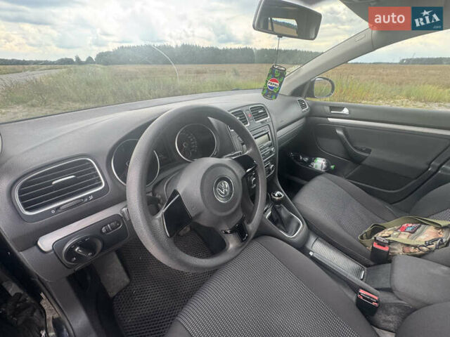 Чорний Фольксваген Гольф, об'ємом двигуна 1.6 л та пробігом 301 тис. км за 7600 $, фото 11 на Automoto.ua
