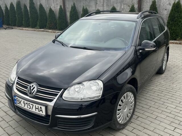 Чорний Фольксваген Гольф, об'ємом двигуна 1.4 л та пробігом 210 тис. км за 5150 $, фото 6 на Automoto.ua