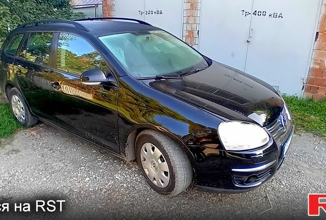 Фольксваген Гольф 2009 в Черновцах на Automoto.ua Черный Фольксваген Гольф, объемом двигателя 1.6 л и пробегом 255 тыс. км за 6700 $, фото 1 на Automoto.ua