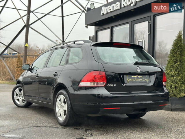 Черный Фольксваген Гольф, объемом двигателя 1.6 л и пробегом 261 тыс. км за 7200 $, фото 3 на Automoto.ua