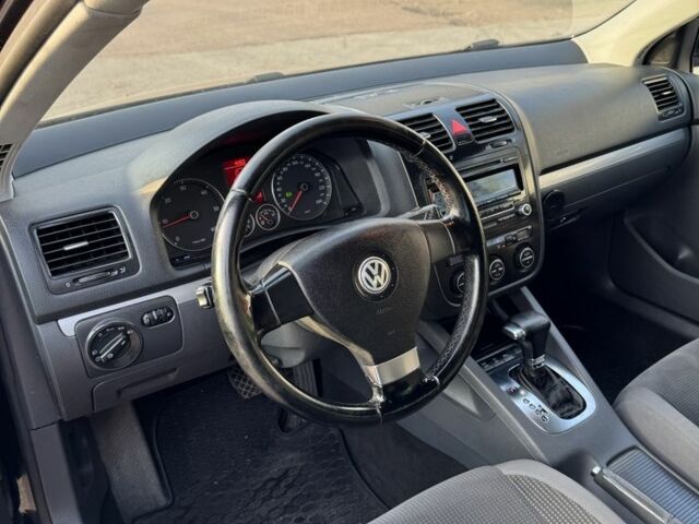 Чорний Фольксваген Гольф, об'ємом двигуна 1.9 л та пробігом 222 тис. км за 6999 $, фото 8 на Automoto.ua