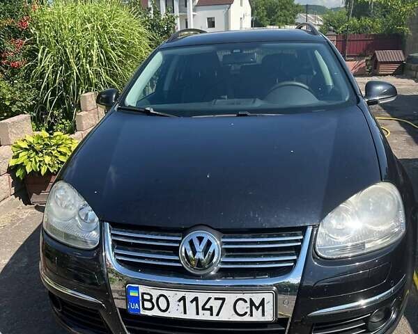 Черный Фольксваген Гольф, объемом двигателя 1.39 л и пробегом 260 тыс. км за 6500 $, фото 1 на Automoto.ua