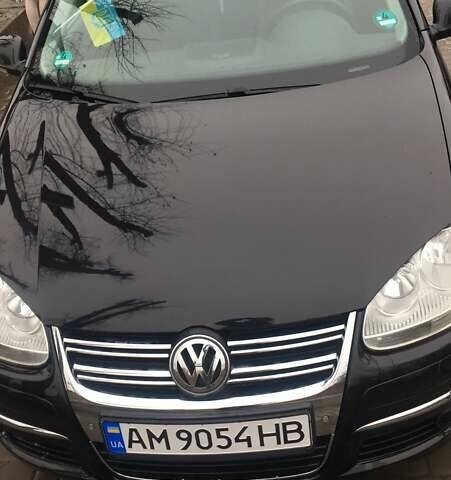 Черный Фольксваген Гольф, объемом двигателя 1.4 л и пробегом 190 тыс. км за 6450 $, фото 5 на Automoto.ua