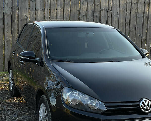 Черный Фольксваген Гольф, объемом двигателя 1.39 л и пробегом 290 тыс. км за 8200 $, фото 1 на Automoto.ua