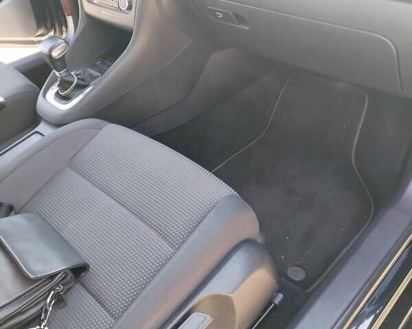 Чорний Фольксваген Гольф, об'ємом двигуна 1.4 л та пробігом 164 тис. км за 7800 $, фото 14 на Automoto.ua