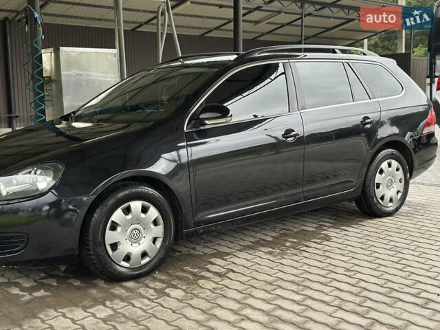 Черный Фольксваген Гольф, объемом двигателя 1.39 л и пробегом 190 тыс. км за 5850 $, фото 3 на Automoto.ua