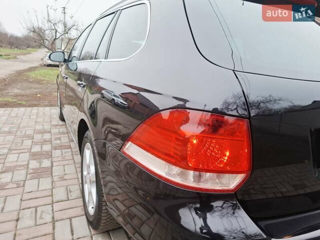 Черный Фольксваген Гольф, объемом двигателя 1.4 л и пробегом 223 тыс. км за 7350 $, фото 12 на Automoto.ua