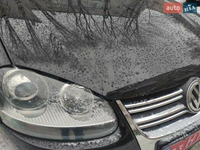 Черный Фольксваген Гольф, объемом двигателя 1.4 л и пробегом 207 тыс. км за 6600 $, фото 37 на Automoto.ua