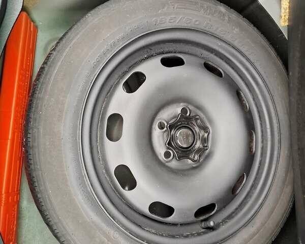 Черный Фольксваген Гольф, объемом двигателя 1.4 л и пробегом 223 тыс. км за 7350 $, фото 30 на Automoto.ua