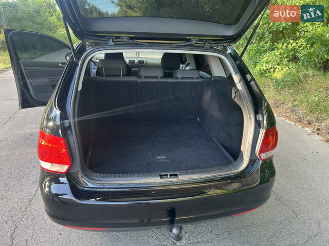 Черный Фольксваген Гольф, объемом двигателя 1.9 л и пробегом 192 тыс. км за 6700 $, фото 7 на Automoto.ua