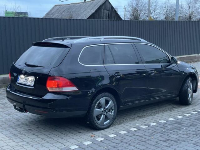 Черный Фольксваген Гольф, объемом двигателя 2 л и пробегом 321 тыс. км за 6500 $, фото 3 на Automoto.ua