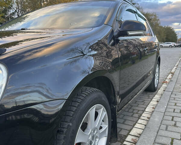 Черный Фольксваген Гольф, объемом двигателя 1.9 л и пробегом 263 тыс. км за 6200 $, фото 11 на Automoto.ua