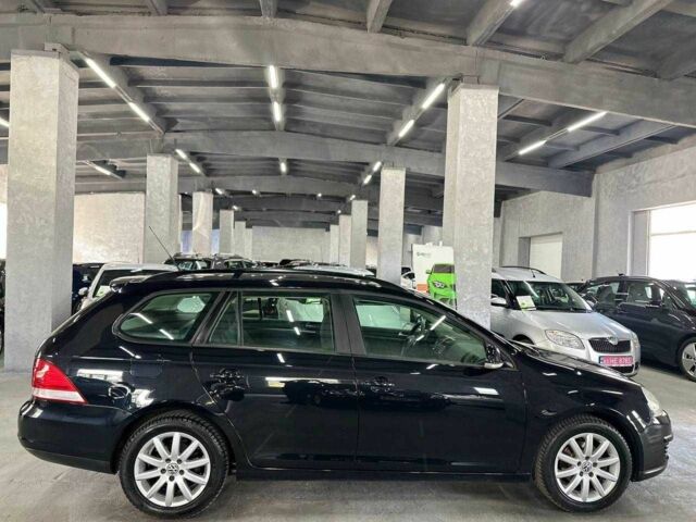 Черный Фольксваген Гольф, объемом двигателя 1.6 л и пробегом 265 тыс. км за 6999 $, фото 6 на Automoto.ua