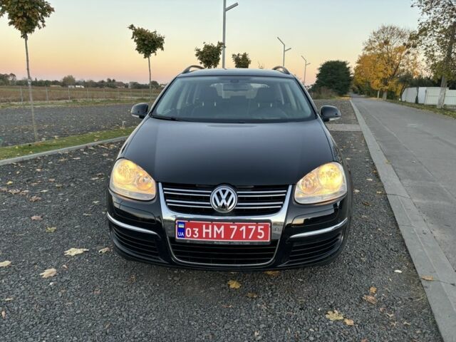 Чорний Фольксваген Гольф, об'ємом двигуна 1.4 л та пробігом 192 тис. км за 6950 $, фото 1 на Automoto.ua