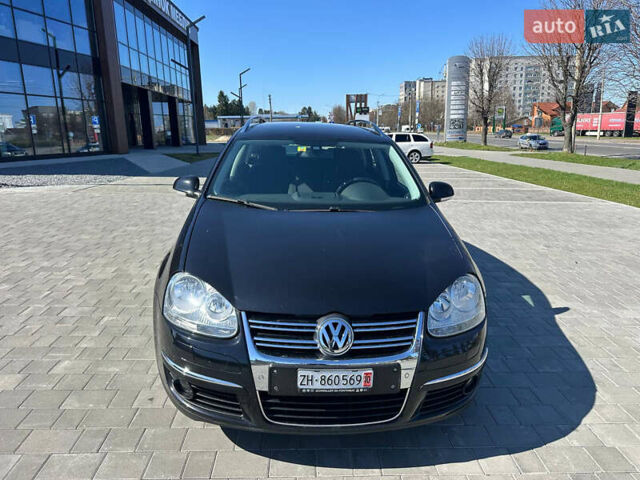 Черный Фольксваген Гольф, объемом двигателя 1.39 л и пробегом 242 тыс. км за 5990 $, фото 6 на Automoto.ua