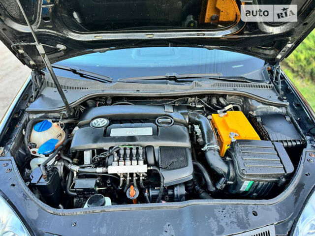Чорний Фольксваген Гольф, об'ємом двигуна 1.6 л та пробігом 235 тис. км за 6250 $, фото 8 на Automoto.ua