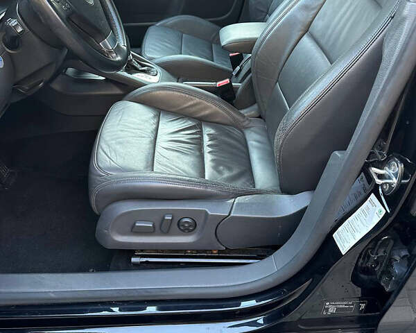 Черный Фольксваген Гольф, объемом двигателя 1.4 л и пробегом 148 тыс. км за 7800 $, фото 23 на Automoto.ua