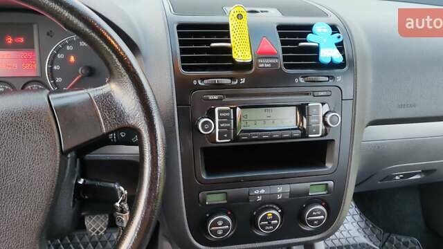 Чорний Фольксваген Гольф, об'ємом двигуна 1.4 л та пробігом 236 тис. км за 6200 $, фото 10 на Automoto.ua