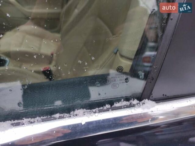 Черный Фольксваген Гольф, объемом двигателя 1.4 л и пробегом 207 тыс. км за 6600 $, фото 2 на Automoto.ua