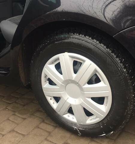 Черный Фольксваген Гольф, объемом двигателя 1.4 л и пробегом 190 тыс. км за 6450 $, фото 20 на Automoto.ua