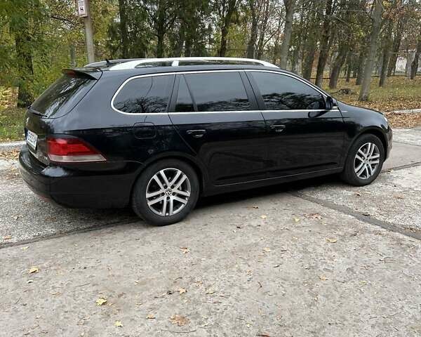 Фольксваген Гольф 2009 в Желтых Водах на Automoto.ua Черный Фольксваген Гольф, объемом двигателя 1.39 л и пробегом 163 тыс. км за 8100 $, фото 7 на Automoto.ua