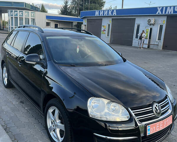 Черный Фольксваген Гольф, объемом двигателя 1.9 л и пробегом 192 тыс. км за 6700 $, фото 1 на Automoto.ua