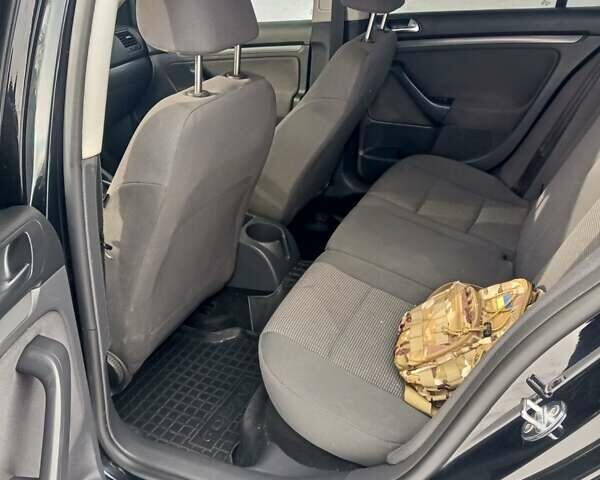 Чорний Фольксваген Гольф, об'ємом двигуна 1.9 л та пробігом 278 тис. км за 6750 $, фото 17 на Automoto.ua