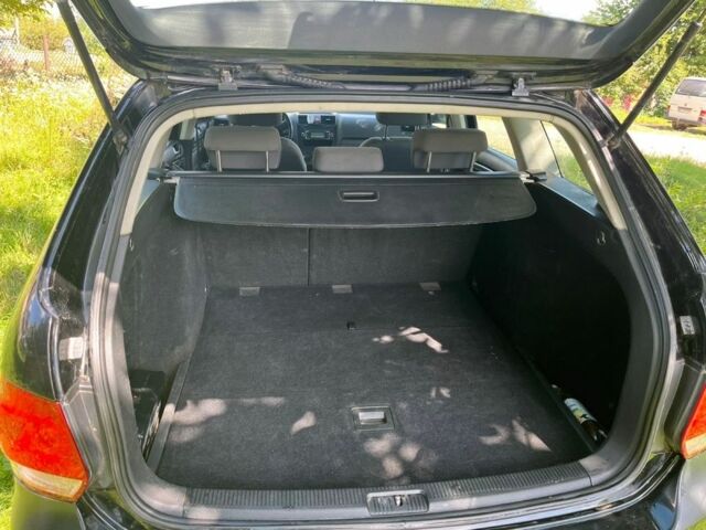 Черный Фольксваген Гольф, объемом двигателя 1.9 л и пробегом 275 тыс. км за 5500 $, фото 17 на Automoto.ua