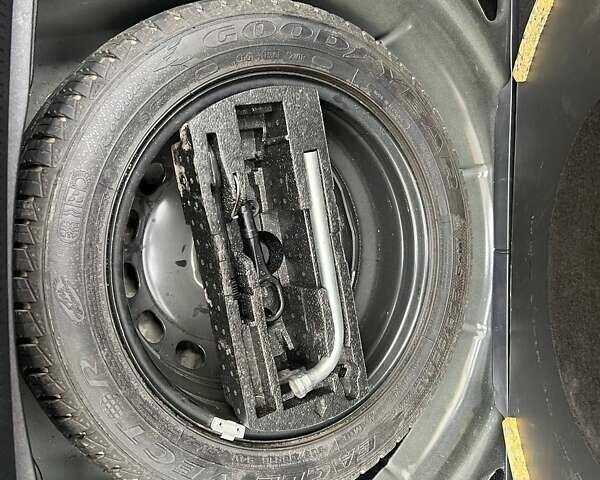 Черный Фольксваген Гольф, объемом двигателя 1.39 л и пробегом 135 тыс. км за 5499 $, фото 49 на Automoto.ua