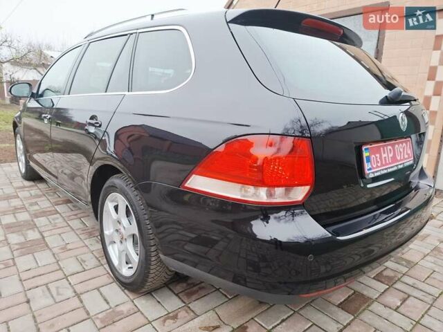 Черный Фольксваген Гольф, объемом двигателя 1.4 л и пробегом 223 тыс. км за 7350 $, фото 2 на Automoto.ua