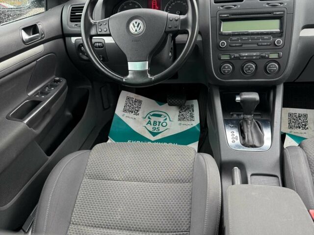 Чорний Фольксваген Гольф, об'ємом двигуна 1.4 л та пробігом 231 тис. км за 7500 $, фото 5 на Automoto.ua