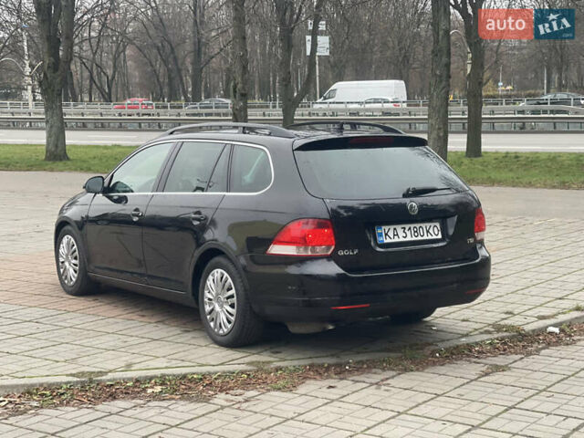 Черный Фольксваген Гольф, объемом двигателя 1.39 л и пробегом 231 тыс. км за 6200 $, фото 3 на Automoto.ua
