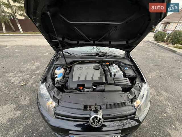 Черный Фольксваген Гольф, объемом двигателя 1.6 л и пробегом 364 тыс. км за 6500 $, фото 5 на Automoto.ua