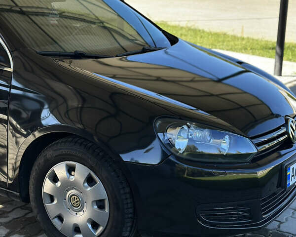 Черный Фольксваген Гольф, объемом двигателя 1.39 л и пробегом 190 тыс. км за 5850 $, фото 8 на Automoto.ua