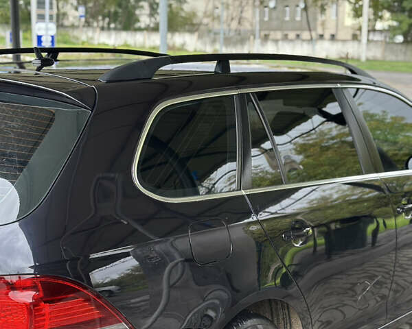 Черный Фольксваген Гольф, объемом двигателя 1.39 л и пробегом 190 тыс. км за 5850 $, фото 6 на Automoto.ua