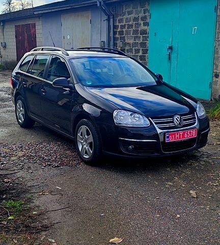 Чорний Фольксваген Гольф, об'ємом двигуна 1.6 л та пробігом 261 тис. км за 6800 $, фото 3 на Automoto.ua