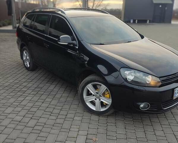 Черный Фольксваген Гольф, объемом двигателя 1.39 л и пробегом 166 тыс. км за 7200 $, фото 16 на Automoto.ua