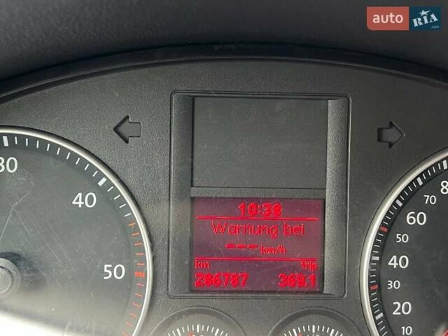 Черный Фольксваген Гольф, объемом двигателя 1.9 л и пробегом 280 тыс. км за 6500 $, фото 20 на Automoto.ua