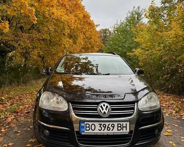 Черный Фольксваген Гольф, объемом двигателя 1.9 л и пробегом 293 тыс. км за 6000 $, фото 19 на Automoto.ua