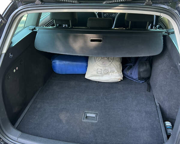 Чорний Фольксваген Гольф, об'ємом двигуна 1.97 л та пробігом 330 тис. км за 9499 $, фото 14 на Automoto.ua