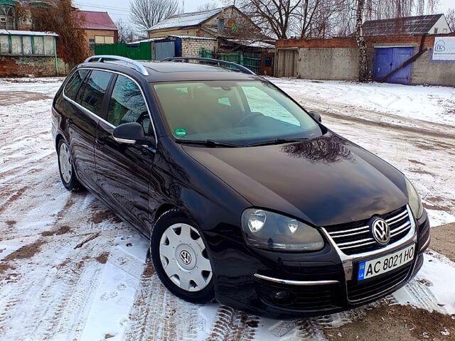 Черный Фольксваген Гольф, объемом двигателя 1.4 л и пробегом 202 тыс. км за 6400 $, фото 6 на Automoto.ua